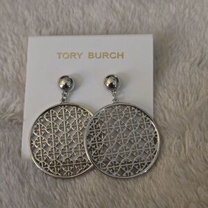 Tory Burch Logo Perforated Silver-Tone Drop Earrings – NWT